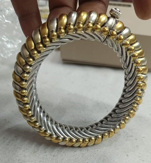 Dual tone Sutlada, two tone indian bangle