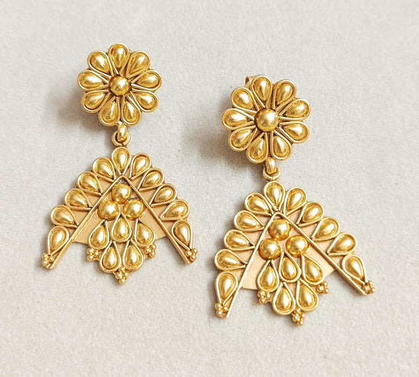 Gold plated Flower Earrings