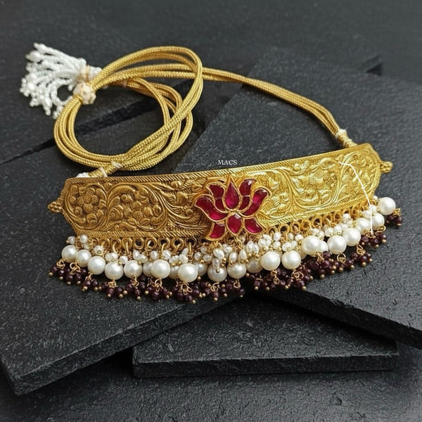 Chitai Goldplated Lotus Kundan Choker