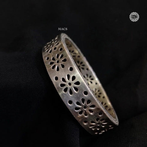 Flower Cut work Bangle (2.6 single)