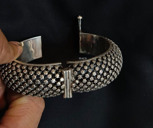 925 Statement Flower Kada