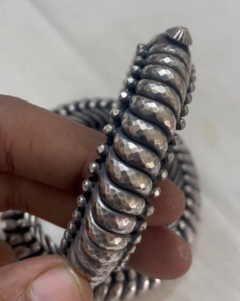 Hammered Sutlada Bangles, Sutarla bangles in 925 pure silver, Shinde shahi tode