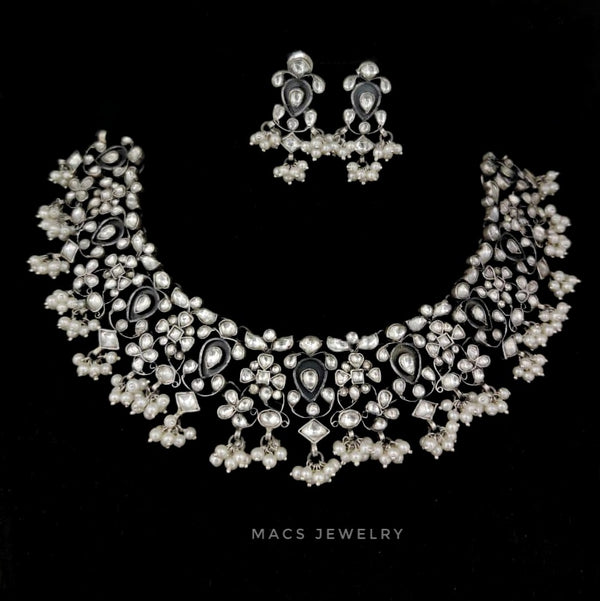 Kundan Necklace Set