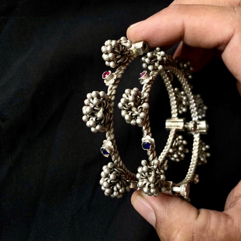 Vintage Ghungaroo Bangles