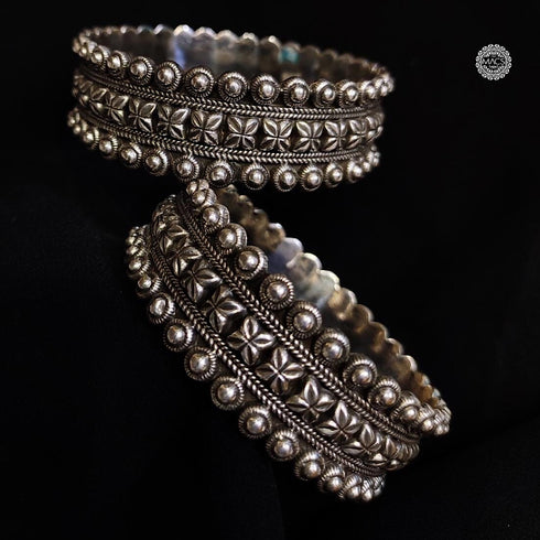 Classic Silver Kada for Women, Oxidised floral statement bangles in 925 silver