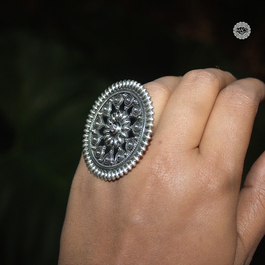 Handmade 925 Sterling Silver Spiral Ring | Round Band Statement Ring | Available All Sizes 4-13 | Vintage Angel Theme