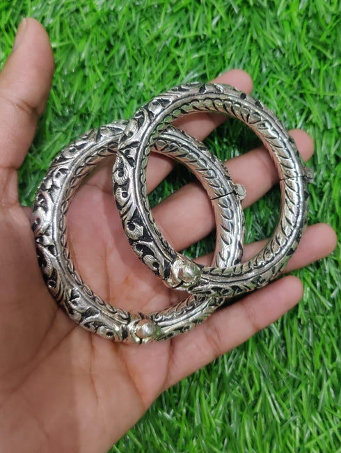 Chitai pure silver bangles online