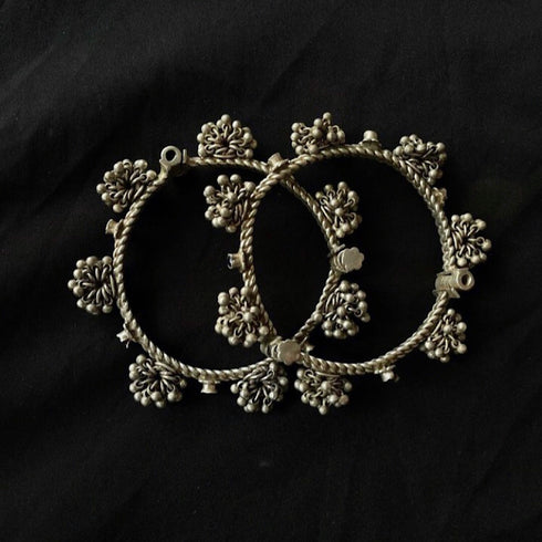 Vintage Ghungaroo Bangles