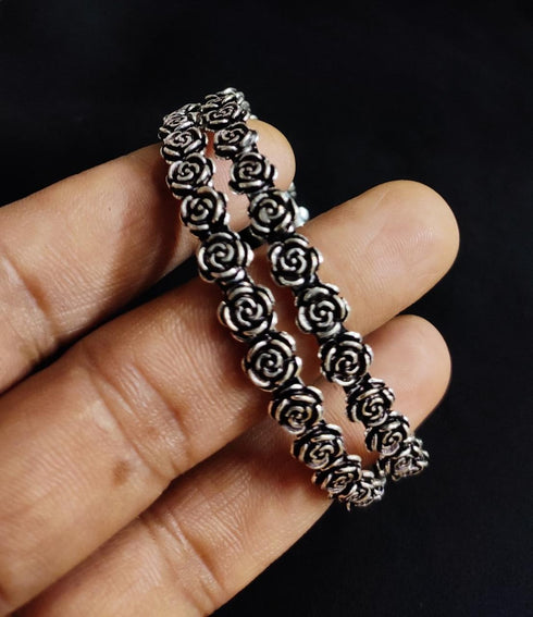Silver Flower Bangles (Set of 2)